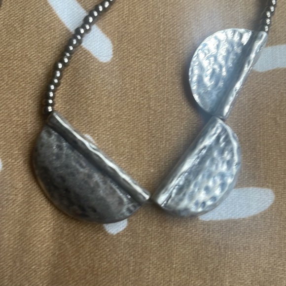 JJill hammered silver with gold seed beads Layering Necklace 💋 - Picture 2 of 5